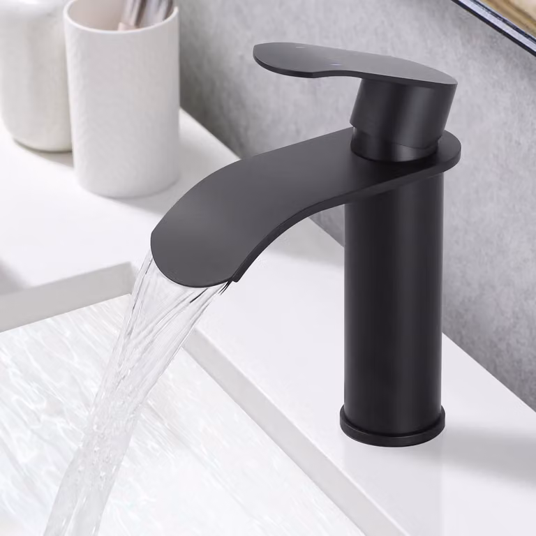 Miscelatore per lavabo con erogatore a cascata, acciaio inossidabile nero