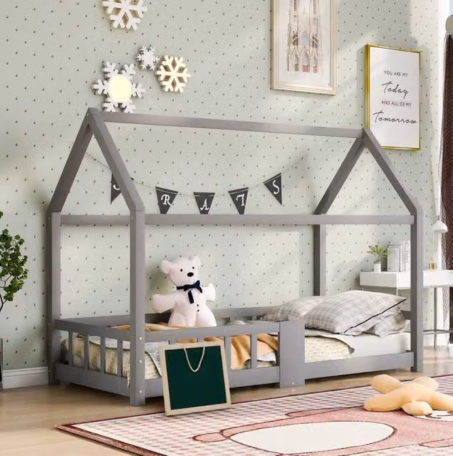 Letto per bambini a forma di casetta in legno di pino 90x200 cm con rete a doghe e protezione antiribaltamento, colore grigio (senza materasso)