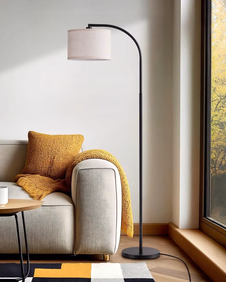 Lampada da terra per soggiorno, con testa regolabile e paralume in lino beige