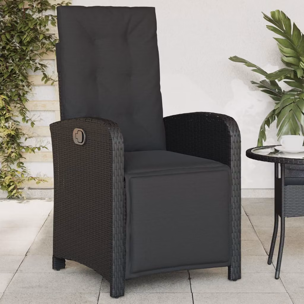 Sedia reclinabile da giardino con poggiapiedi vidaXL in rattan e metallo nera
