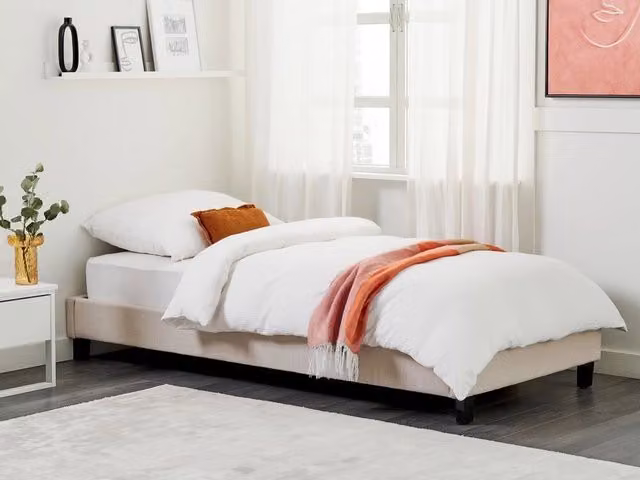 Letto singolo Beliani in tessuto beige con rete a doghe senza testiera L/P: 90 x 200 cm