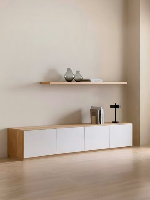 Mensola a parete Unite in impiallacciatura di rovere marrone Kenay Home L: 160 cm – 1
