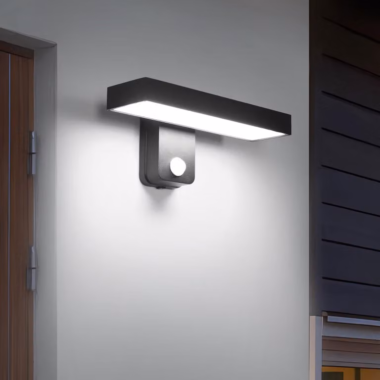 Lampada da parete esterna a LED con sensore di movimento, 17W, orientabile a 350°, colore nero, grado di protezione IP65
