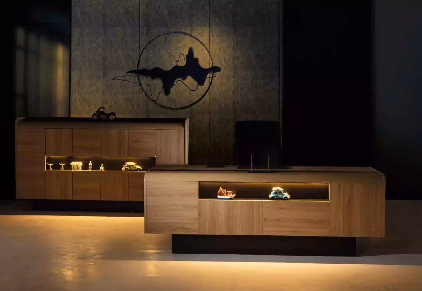 Designer Holzschreibtisch Arbeitszimmermöbel Luxus Tische Office