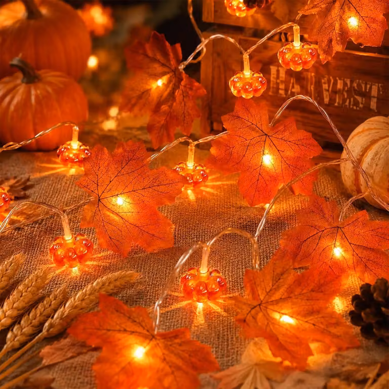 Catena luminosa autunnale, 300 cm, 20 LED, con foglie d'acero e zucche, alimentata a batteria