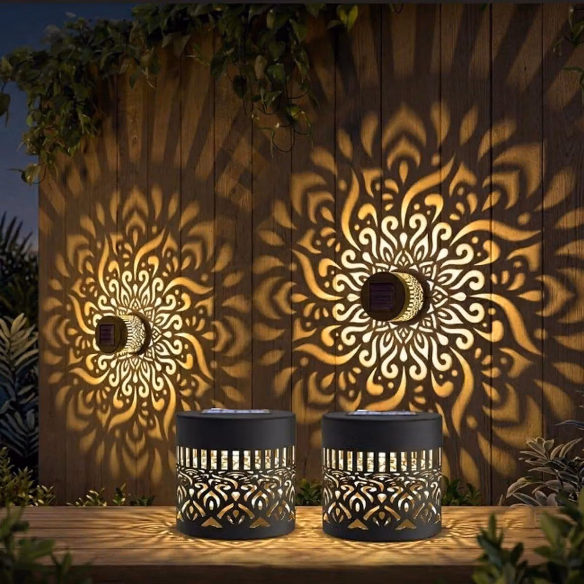 Lampada da giardino solare a forma di mandala – Luce calda – Realizzata in metallo, impermeabile
