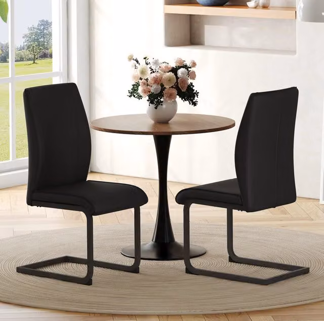 Set di 2 sedie da pranzo MODFU in similpelle nera con gambe in metallo e schienale ergonomico per cucina e soggiorno