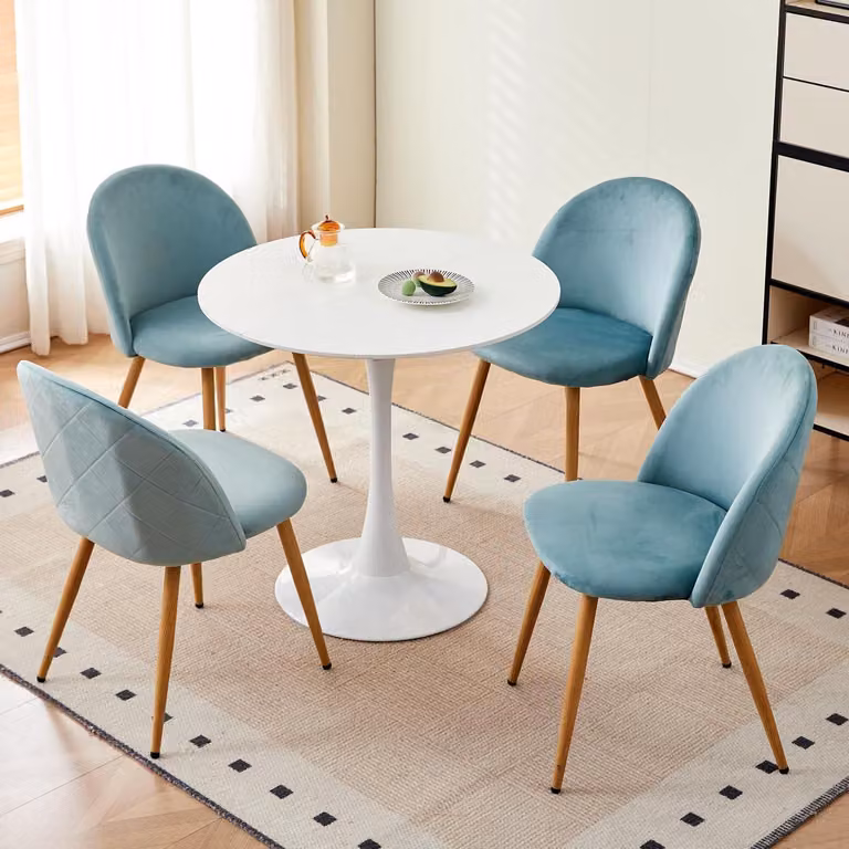 Set da pranzo composto da un tavolo rotondo e 4 sedie, dimensioni 80x80x75 cm, aspetto legno, rivestimento in velluto, colore verde/bianco