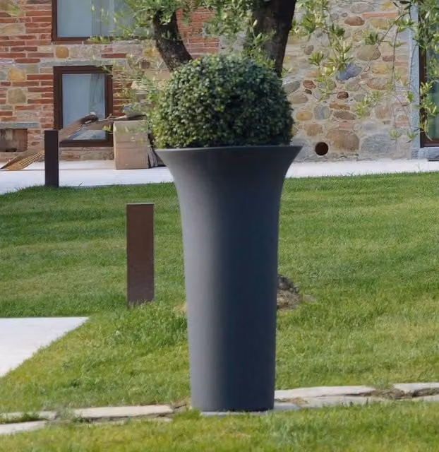 Vaso da giardino e interno tondo Flos Idel colore antracite Diametro: 60 cm, Altezza: 48 cm