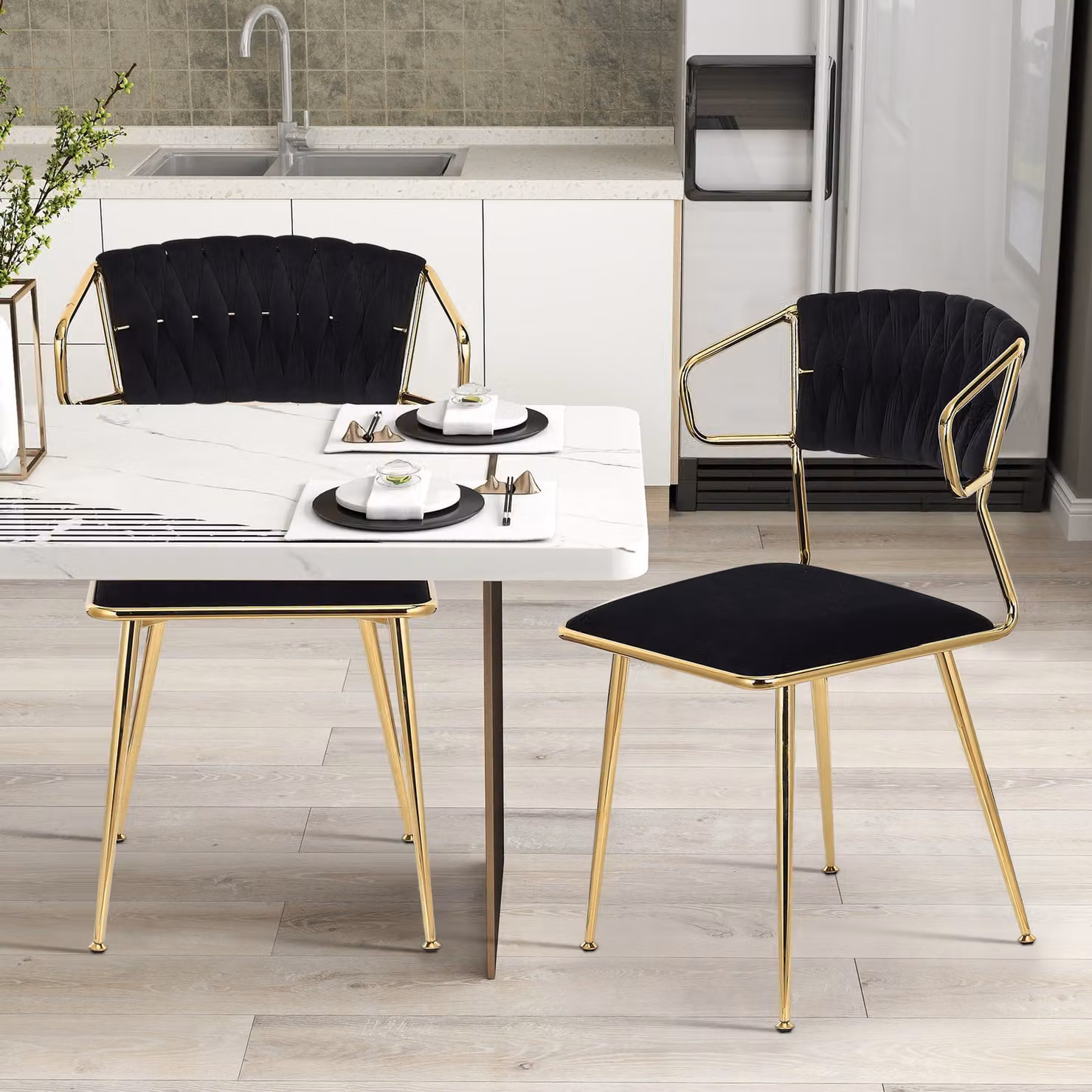 Set di 2 sedie da pranzo in velluto con schienale intrecciato e gambe in metallo dorato, sedie da salotto, per sala da pranzo, salotto, cucina, stanza delle vanità (nero)