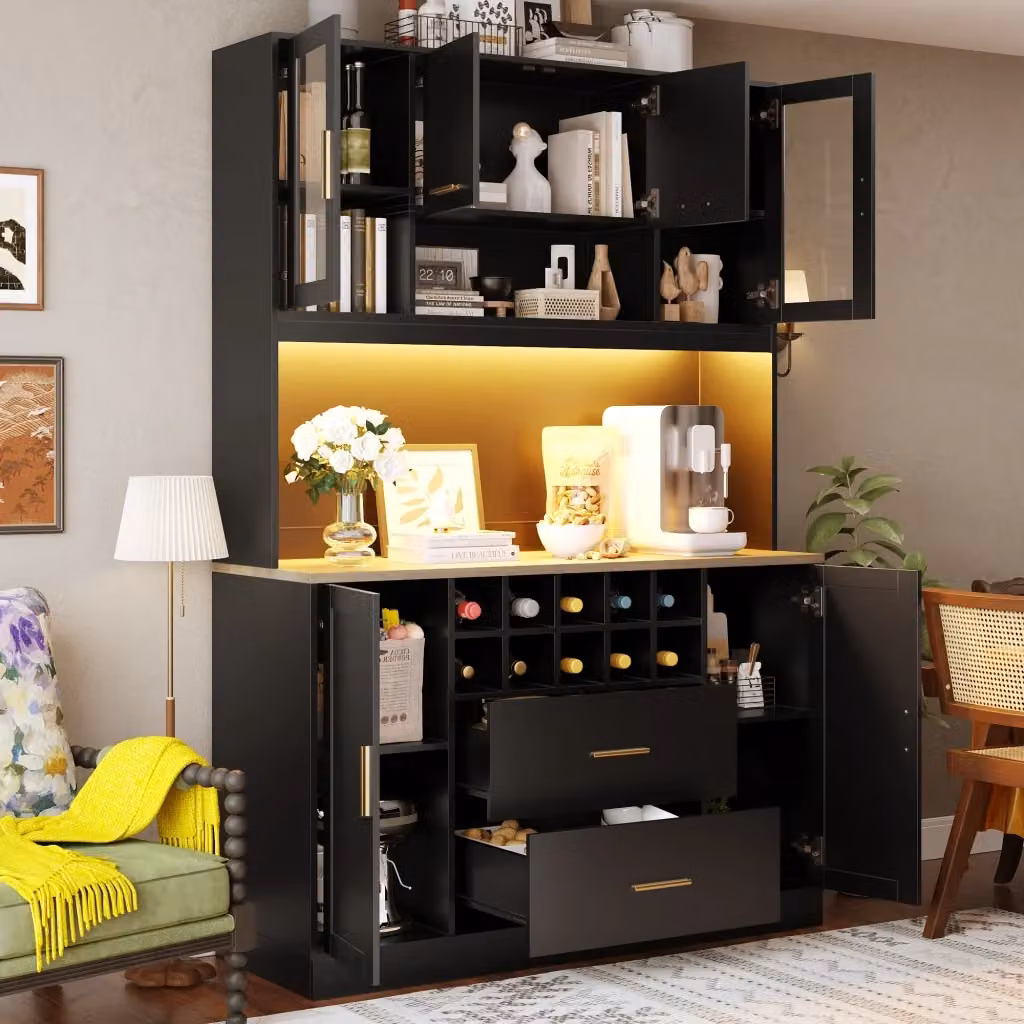 Credenza Mivray con sei ante, due cassetti, portabottiglie, illuminazione LED e prese, in MDF nero opaco con maniglie dorate, L/P/H: 120 x 36.3 x 180 cm – 2