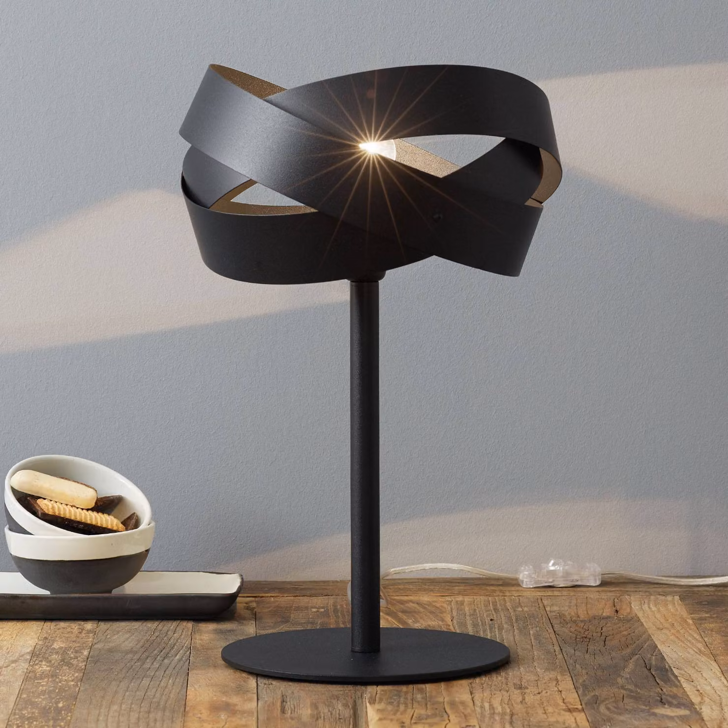 Lampada da tavolo Tornado Domiluce, Nero, Soggiorno / Sala da pranzo, Metallo, Moderno, Lampada da tavolo