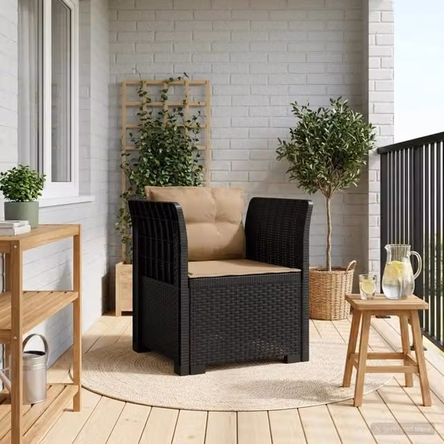 Poltrona singola moderna vidaXL con cuscini in aspetto rattan color antracite opaco per giardino, balcone o terrazzo L: 70 cm, P: 62 cm, H: 68 cm – 1