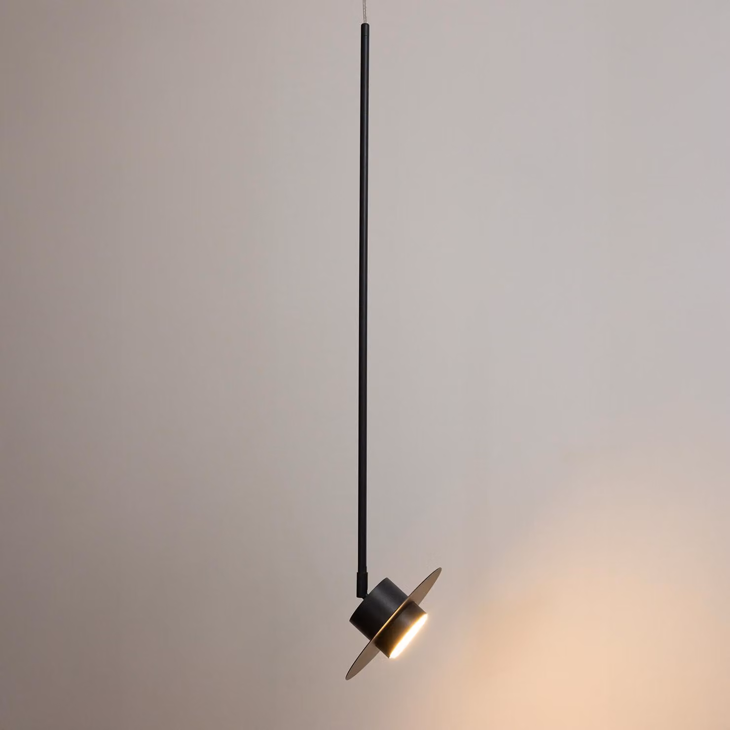 Lampada a sospensione CHARLIE color grafite 1xGX53x12W in metallo, dimensioni: 150x20x20 cm, IP20, Sigma Lighting