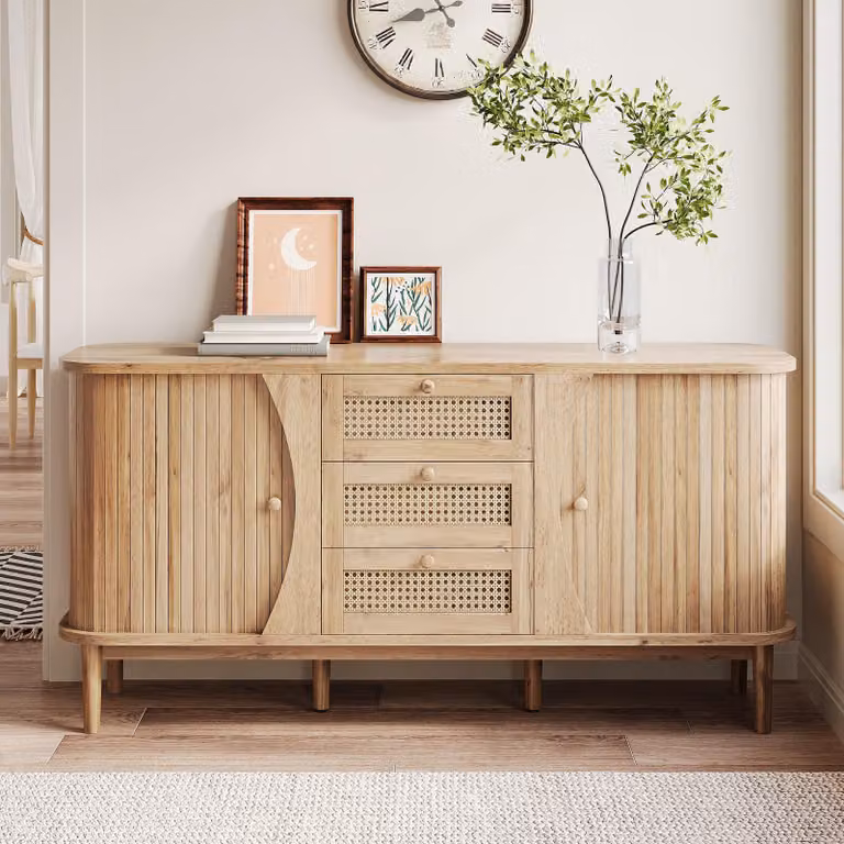 Credenza Merax 140,5x40x76 cm in look legno con cassetti in rattan, cassettiera con ante scorrevoli e piano arrotondato, ampio spazio per soggiorno, sala da pranzo e corridoio