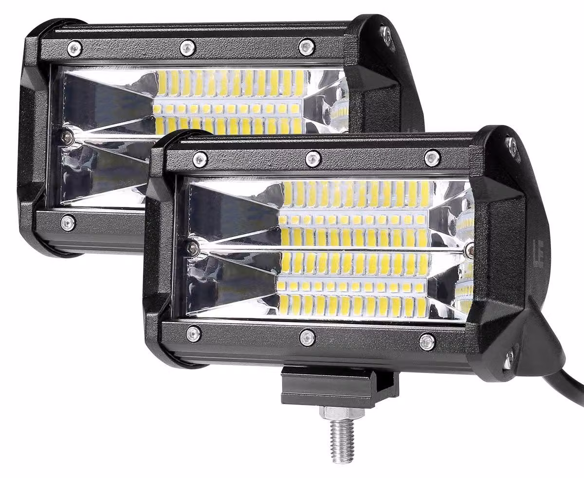 Set di 2 fari da lavoro a LED, 72W, 5200 lumen, grado di protezione IP67, 24 LED