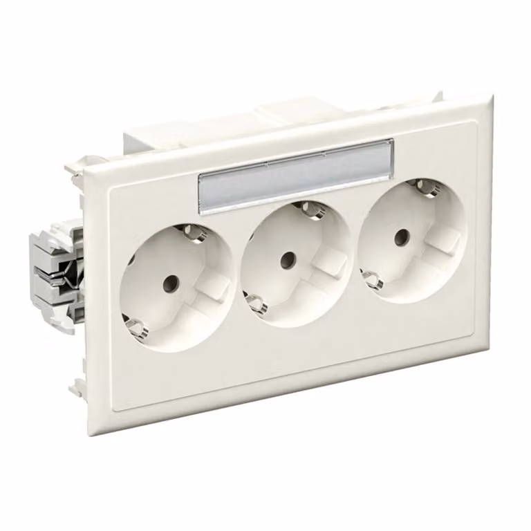 Presa Schneider Electric tripla 5940112