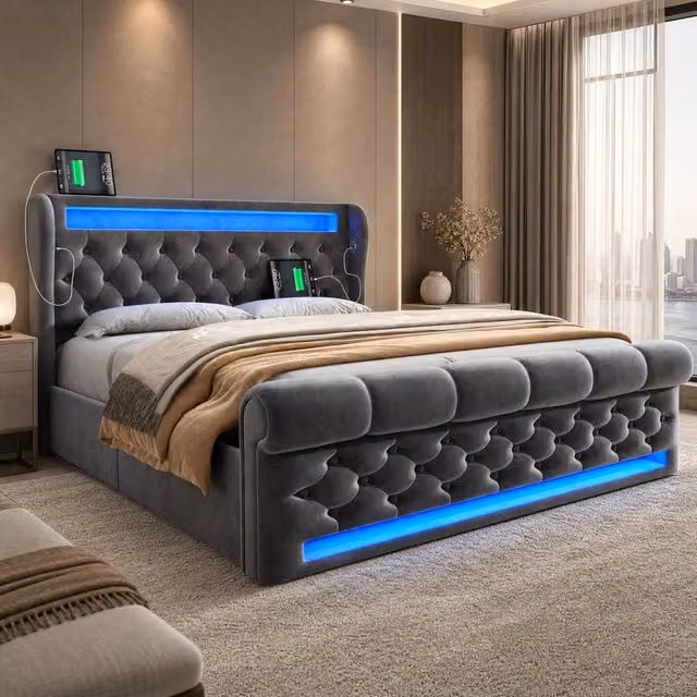 Letto imbottito matrimoniale grigio 160x200 cm con illuminazione LED, area contenitiva idraulica e stazioni di ricarica USB e Type-C