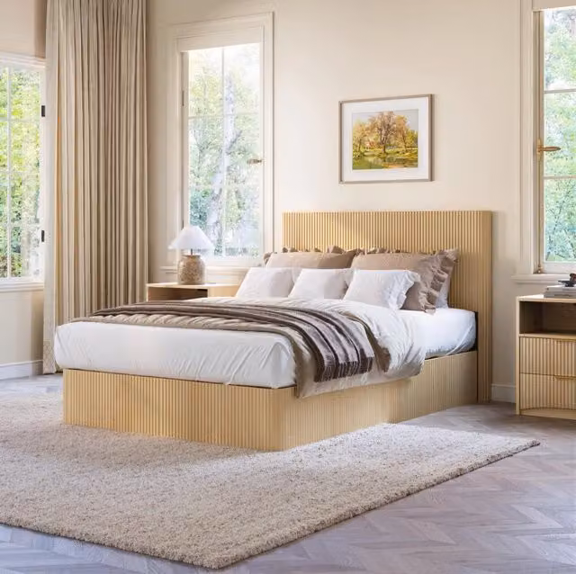Letto contenitore 140 x 200 cm con sollevamento idraulico; MDF e metallo; rovere chiaro