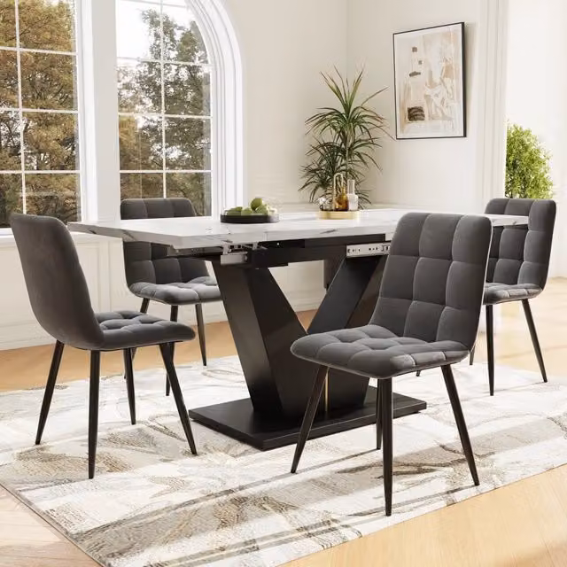Set da pranzo Minimal con tavolo allungabile in marmo bianco e 4 sedie in velluto grigio, gambe nere, L: 150 cm, H: 75 cm
