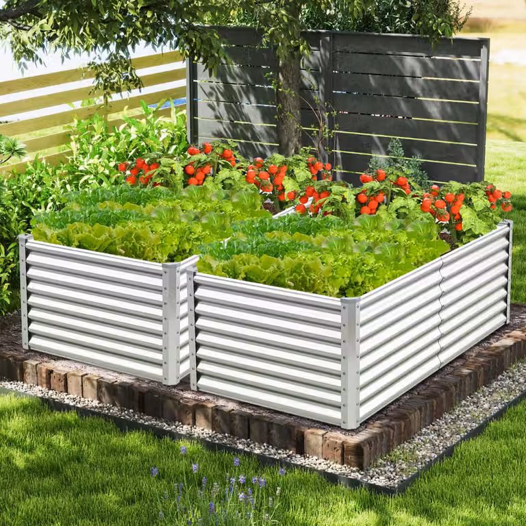 Fioriera rialzata da giardino Costway in metallo color argento con design a fondo aperto e angoli rinforzati, Altezza: 60 cm
