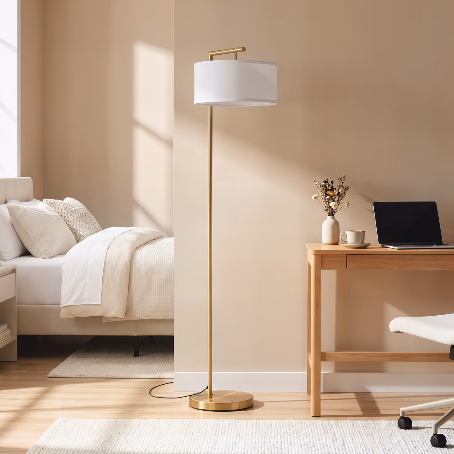 HOMCOM Lampada da terra moderna in metallo e tessuto, lampada da lettura E27, Oro e Bianco, H 153 cm, L 47 cm, P 37 cm – 2