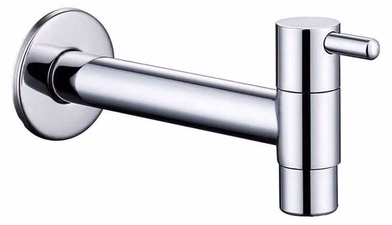 Rubinetto per acqua fredda, montaggio a parete, in ottone con rivestimento PVD e aeratore