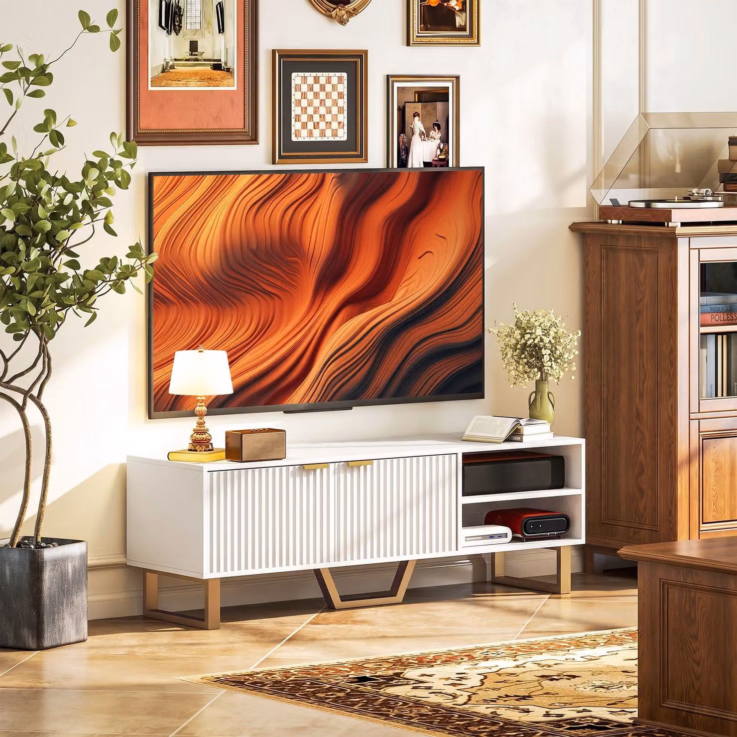Mobile TV HOMCOM moderno con 2 ante scanalate e vano aperto, disponibile in bianco e oro con finitura opaca – 2