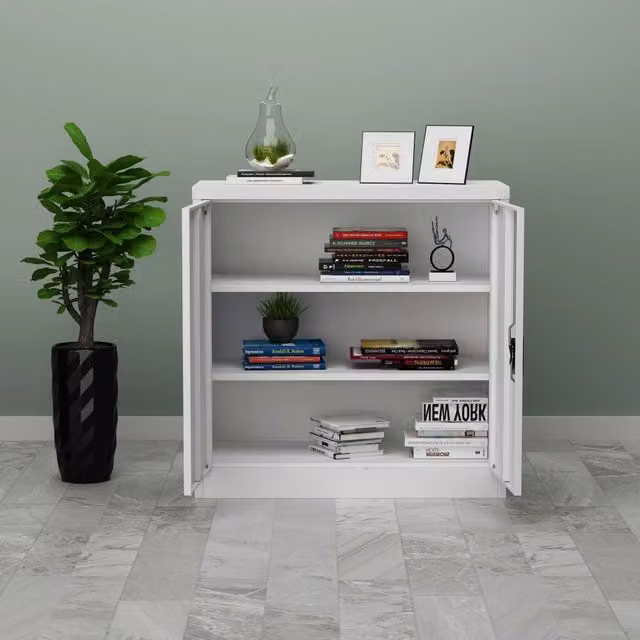 Armadietto da ufficio Molise en.casa in acciaio con 2 ripiani regolabili e chiusura a chiave, Grigio Chiaro, H 90 x L 40 x P 40 cm