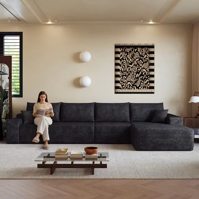 Divano angolare modulare 340 cm con chaise longue nero, 4 posti in velluto a coste, seduta profonda, schiuma ad alta elasticità