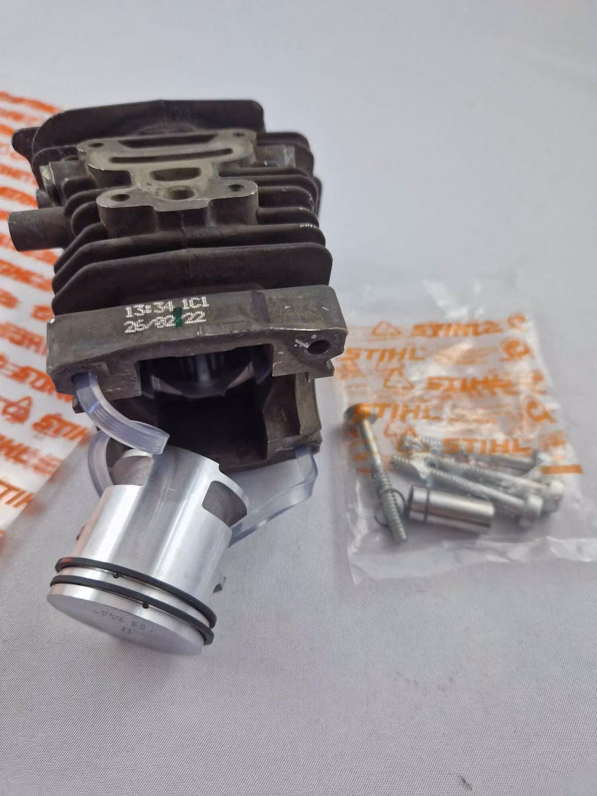 Cilindro originale STIHL + pistone Ø 38 mm 11390201203, MS 181