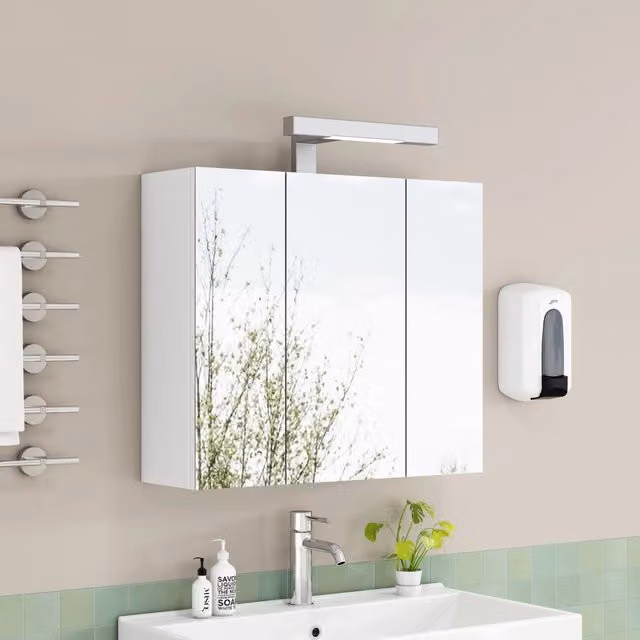 Mobiletto a specchio da 60 cm con 3 ante, illuminazione a LED e presa elettrica, mobiletto da bagno bianco a parete con ripiani in vetro regolabili