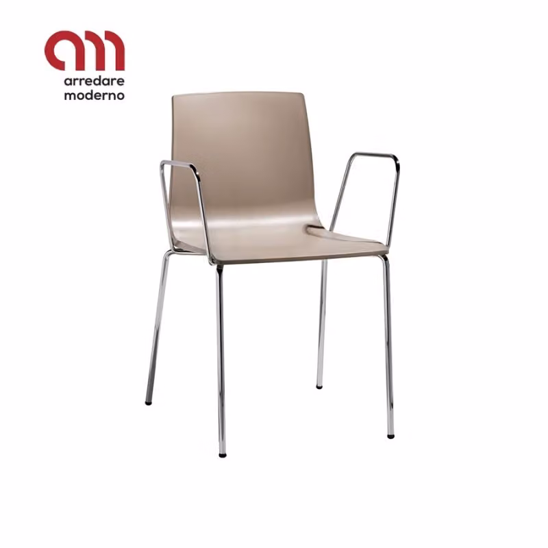 Sedia Alice con braccioli Scab