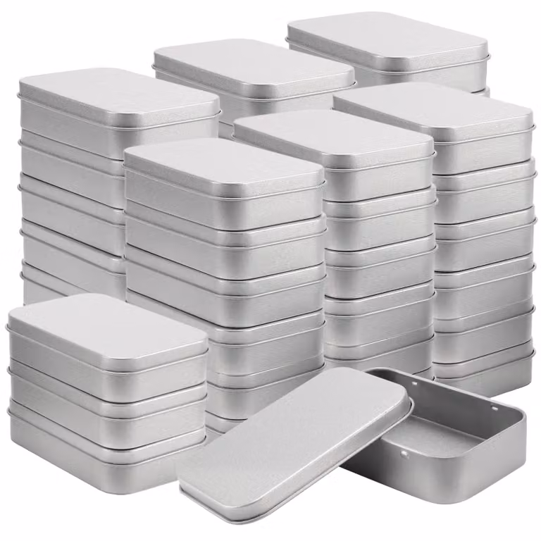 Set di 40 piccole scatole metalliche con coperchio