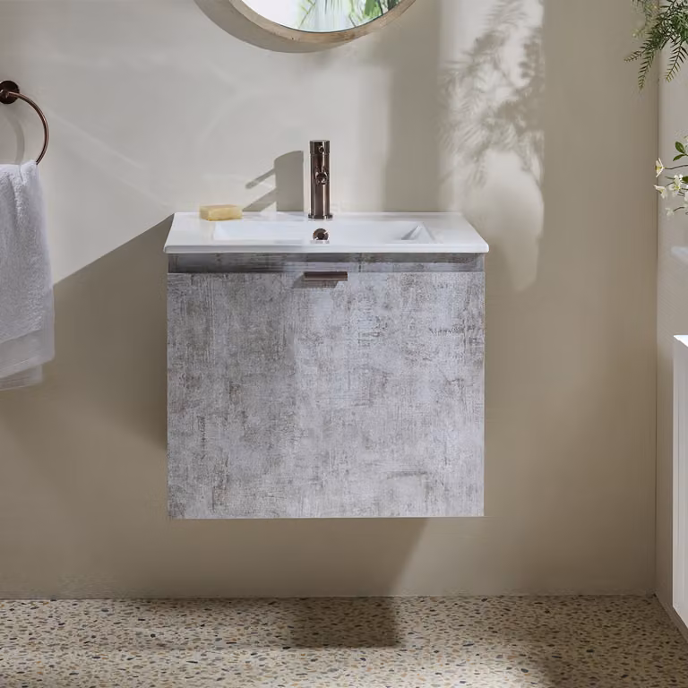 Mobile Bagno Grigio Cemento Sospeso da 600mm con Lavabo e Maniglia con Impugnatura a Dito in Bronzo Spazzolato - Cluo