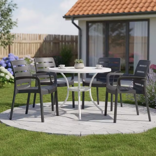 Set di 4 sedie da esterno Excel DMORA nere impilabili con braccioli per giardino e terrazzo
