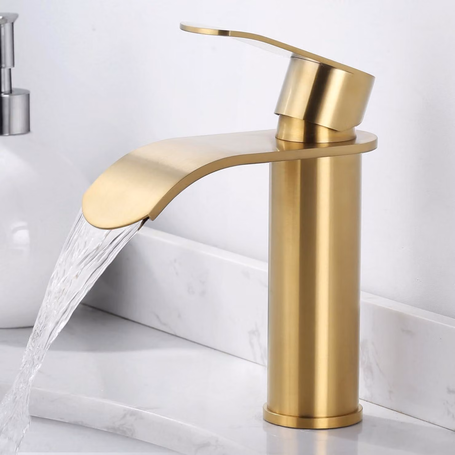 Rubinetto da bagno con erogatore a cascata, in acciaio inossidabile, finitura dorata