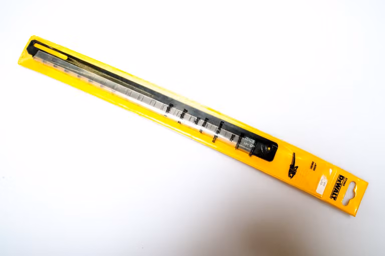 DEWALT Spezialsaegeblatt HM Holz 275mm