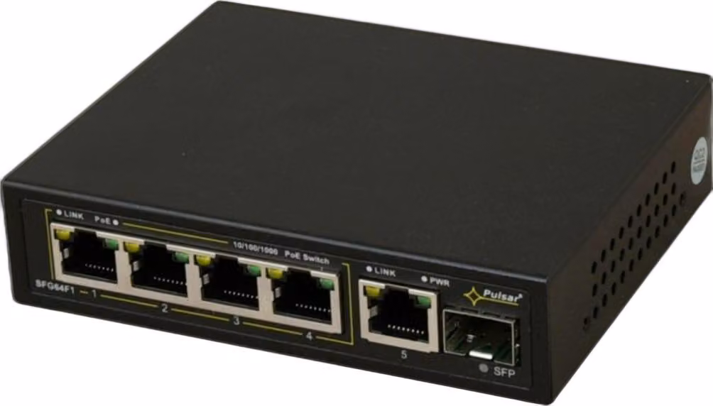 Switch a 6 porte PULSAR SFG64F1 per 4 telecamere IP