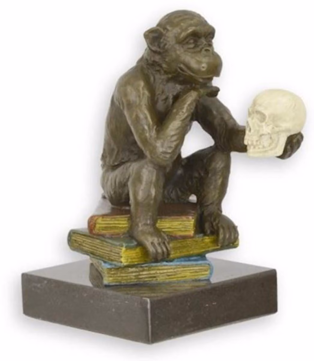 Casa Padrino figura di design in bronzo con base in marmo Scimmia studiata bronzo / multicolore / nero 8,1 x 12,3 x h. 14,3 cm - Decorazione da tavolo - Accessori per la decorazione