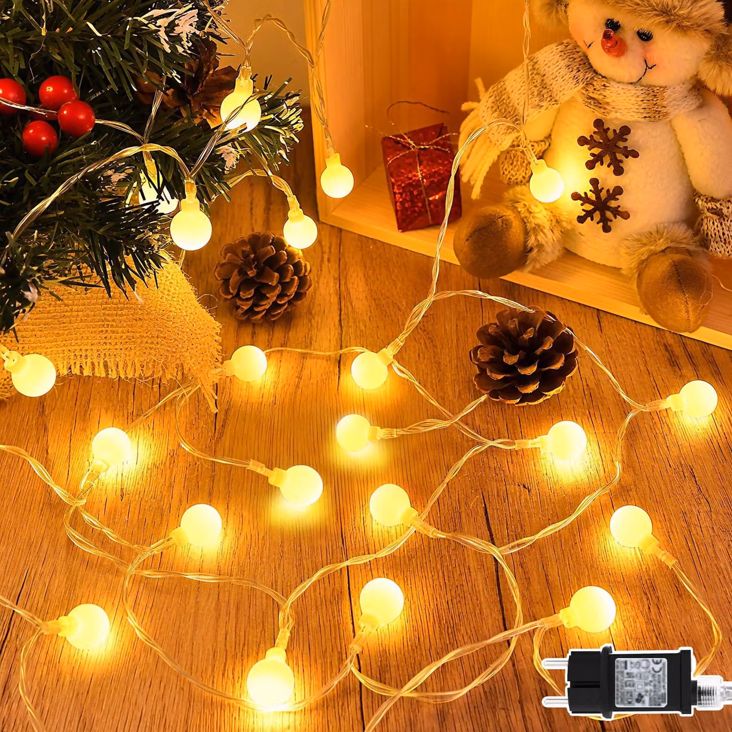 Catena luminosa da 15 metri, 100 LED, luce bianco caldo, grado di protezione IP65, con timer