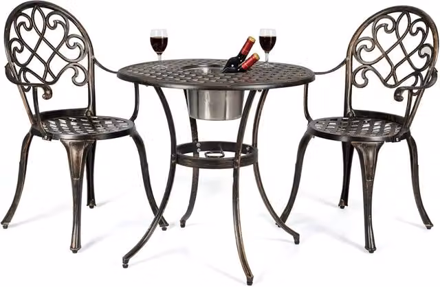 Set da giardino Costway composto da tavolo rotondo e 2 sedie con secchiello per ghiaccio in alluminio pressofuso, colore bronzo antico, resistente alle intemperie – 1