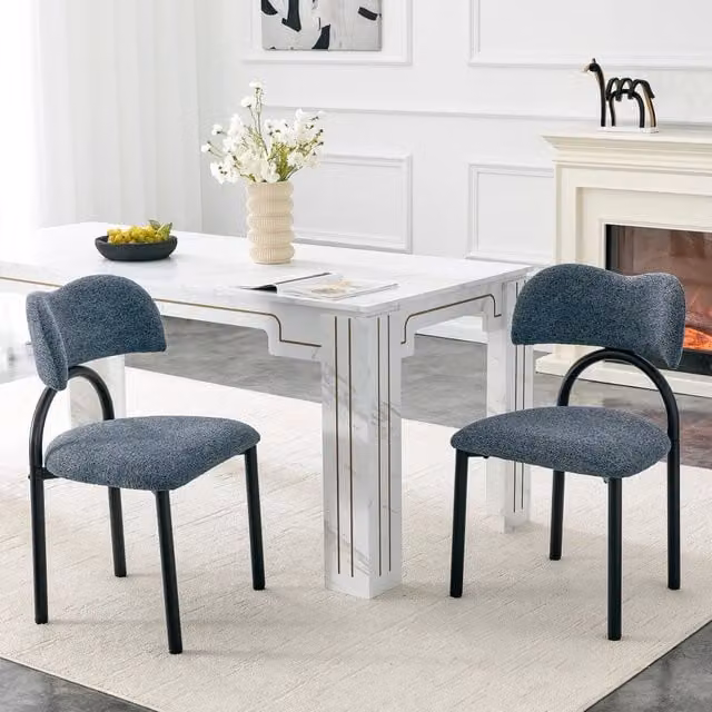 Set 2 sedie da pranzo imbottite ¨C Minimal ¨C schienale imbottito, gambe metallo nero, design moderno