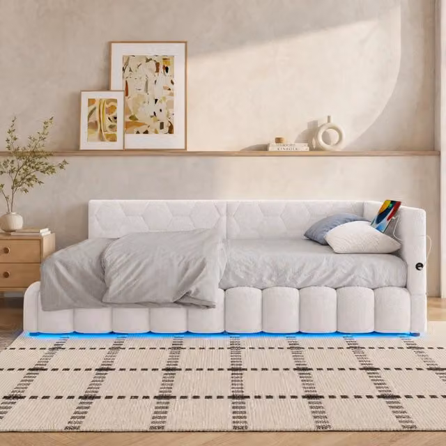 Letto singolo moderno con contenitore a sollevamento idraulico, illuminazione LED sottostante e porte USB, rivestimento in microfibra bianca, L/P/H: 200 x 90 x 39 cm