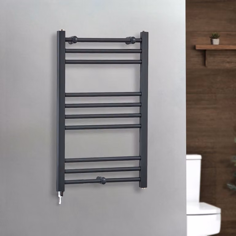 Scaldasalviette Elettrico con Elemento Semplice con Presa Elettrica - 1200mm x 400mm  - Bianco – Kent - ECOSO by Hudson Reed