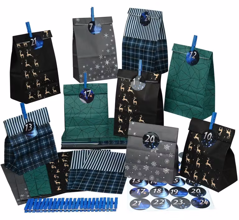Calendario dell'Avvento: 24 sacchetti da riempire, set di sacchetti di carta con numeri adesivi e graffette, colore blu navy, dimensioni 13x22 cm