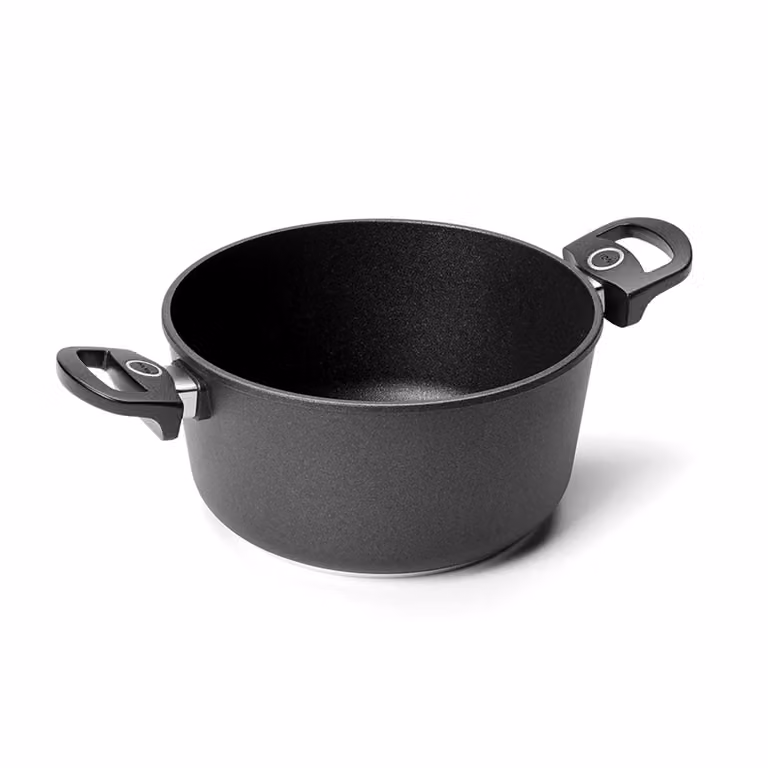 Pentola in alluminio fuso antiaderente per induzione, con due manici, Titan Best, diam. 28cm