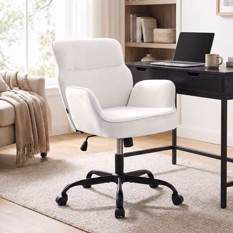Sedia da ufficio CLP Amado, rivestita in velluto, regolabile in altezza, girevole a 360°, con schienale fino a 135 kg | Colore: crema
