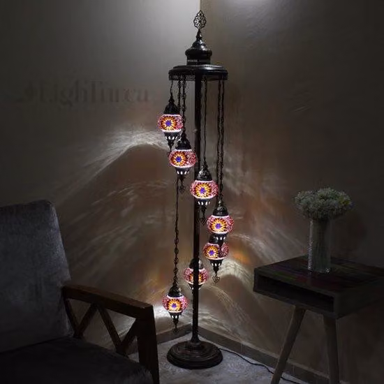 Lampada da terra turca realizzata a mano con 7 sfere di vetro colorate – lampada da terra orientale con mosaico per una luce calda