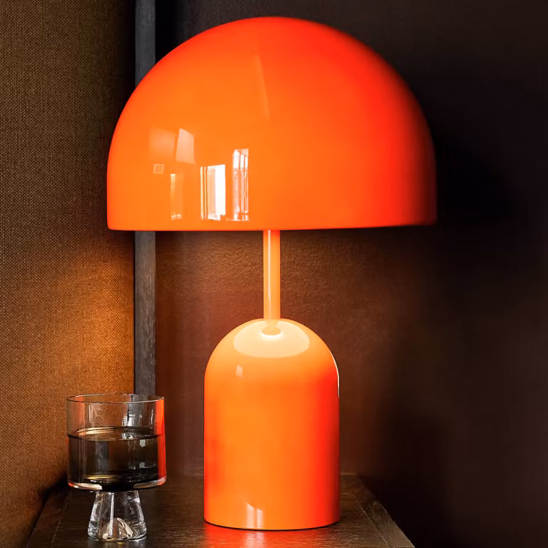 Tom Dixon Lampada da tavolo di design Bell, dimmerabile, Rosso, Soggiorno / Sala da pranzo, Metallo, Design, Lampada da tavolo